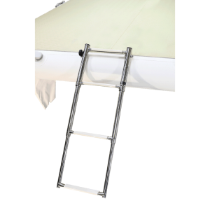 سلم صعود يخت بيتش - الصورة 1